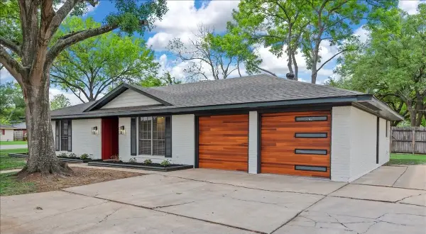 1106 Long Dr, Richmond, TX 77469