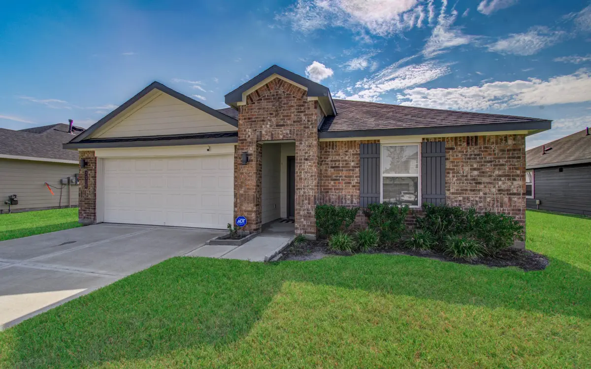 7310 Sunset Creek Drive, Richmond, TX 77469 - #1