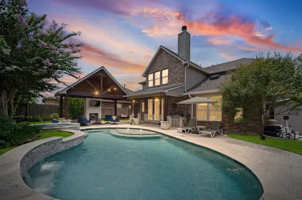 9507 Empress Crossing Drive, Spring, TX 77379