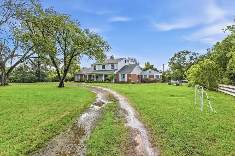 583 Lazy Lane, Madisonville, TX 77864 - #2