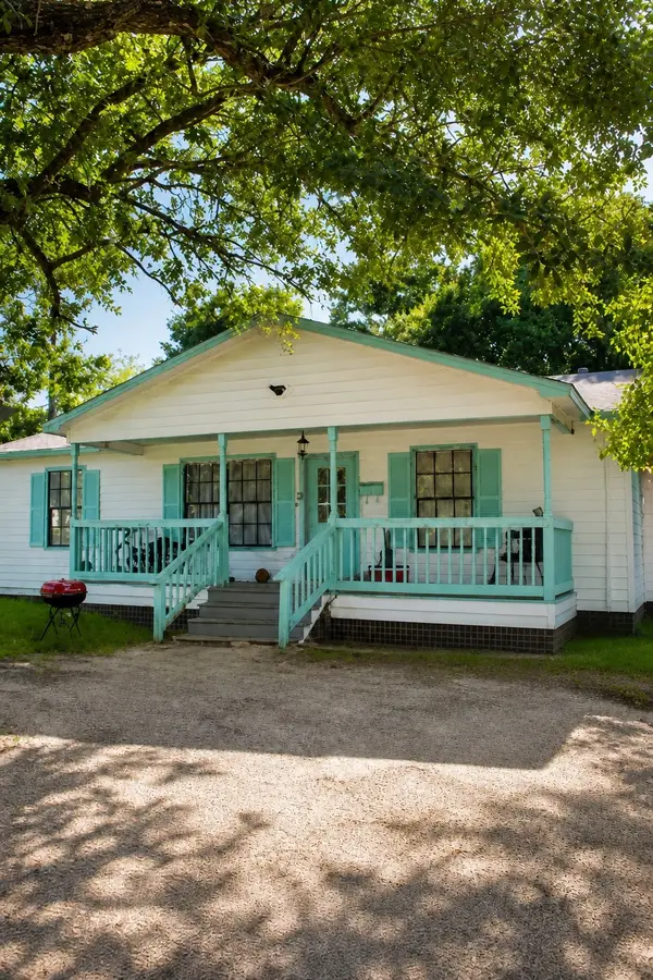 1914 Howell Avenue, La Marque, TX 77568