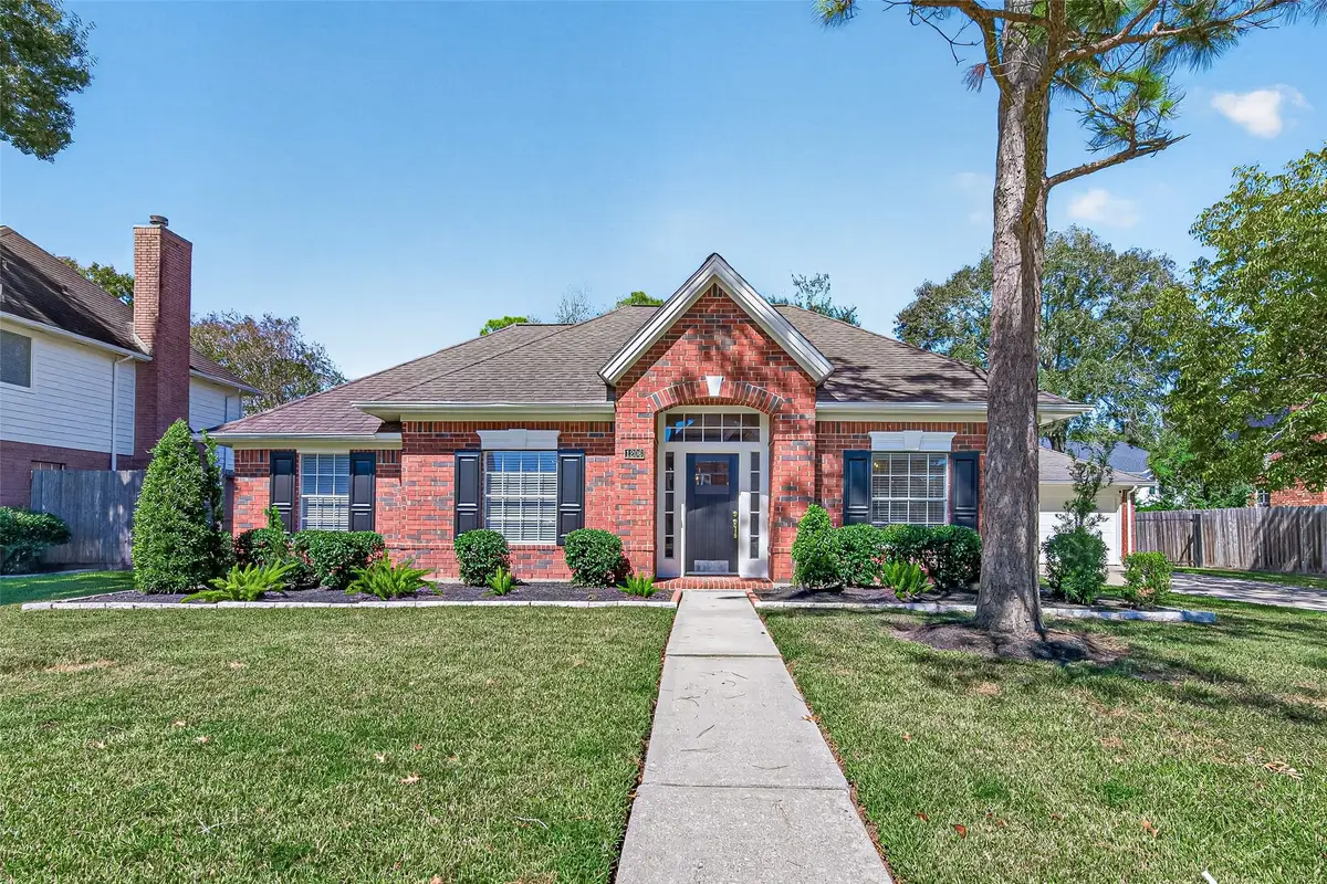 1206 Buttonwood Drive, Friendswood, TX 77546 - #1