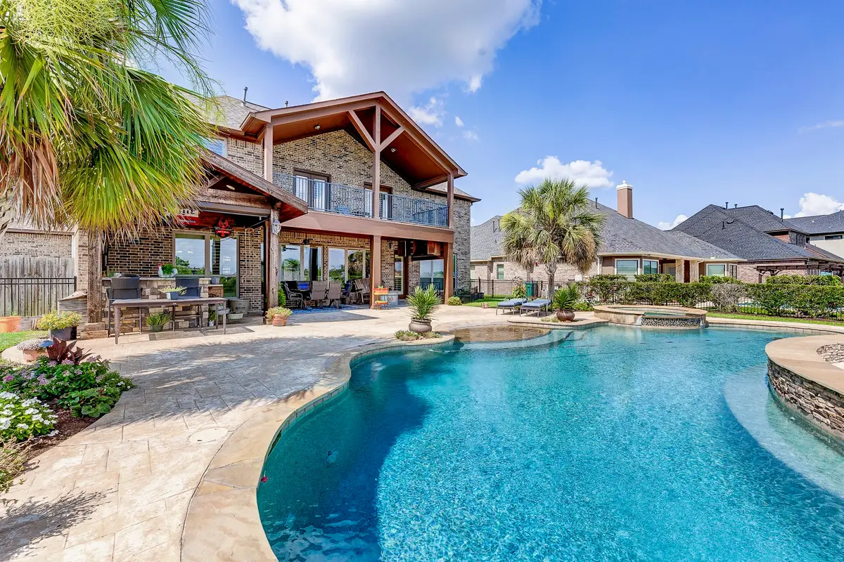 108 Waterstone Drive, Montgomery, TX 77356 - Image #1