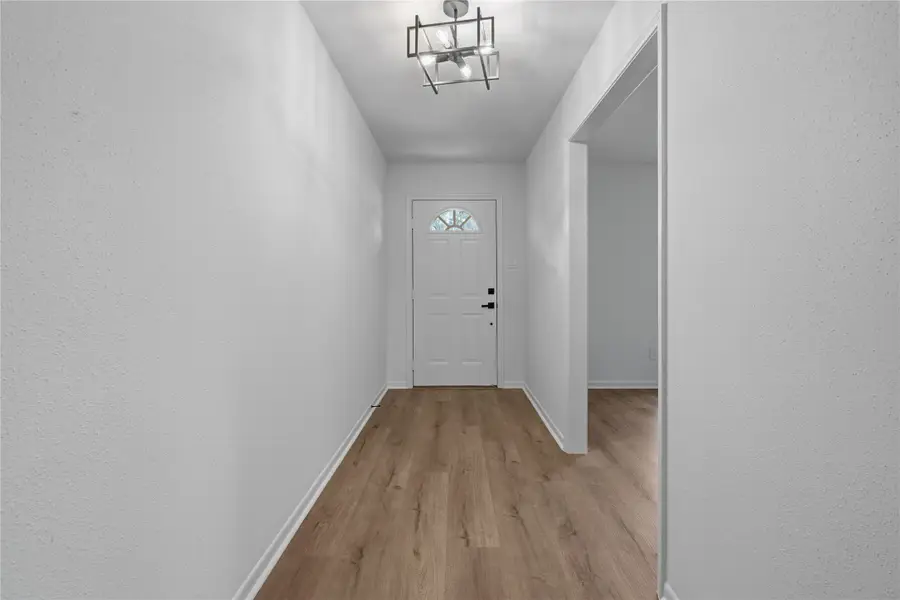 210 Ridgemont Drive, Alvin, TX 77511 - #3