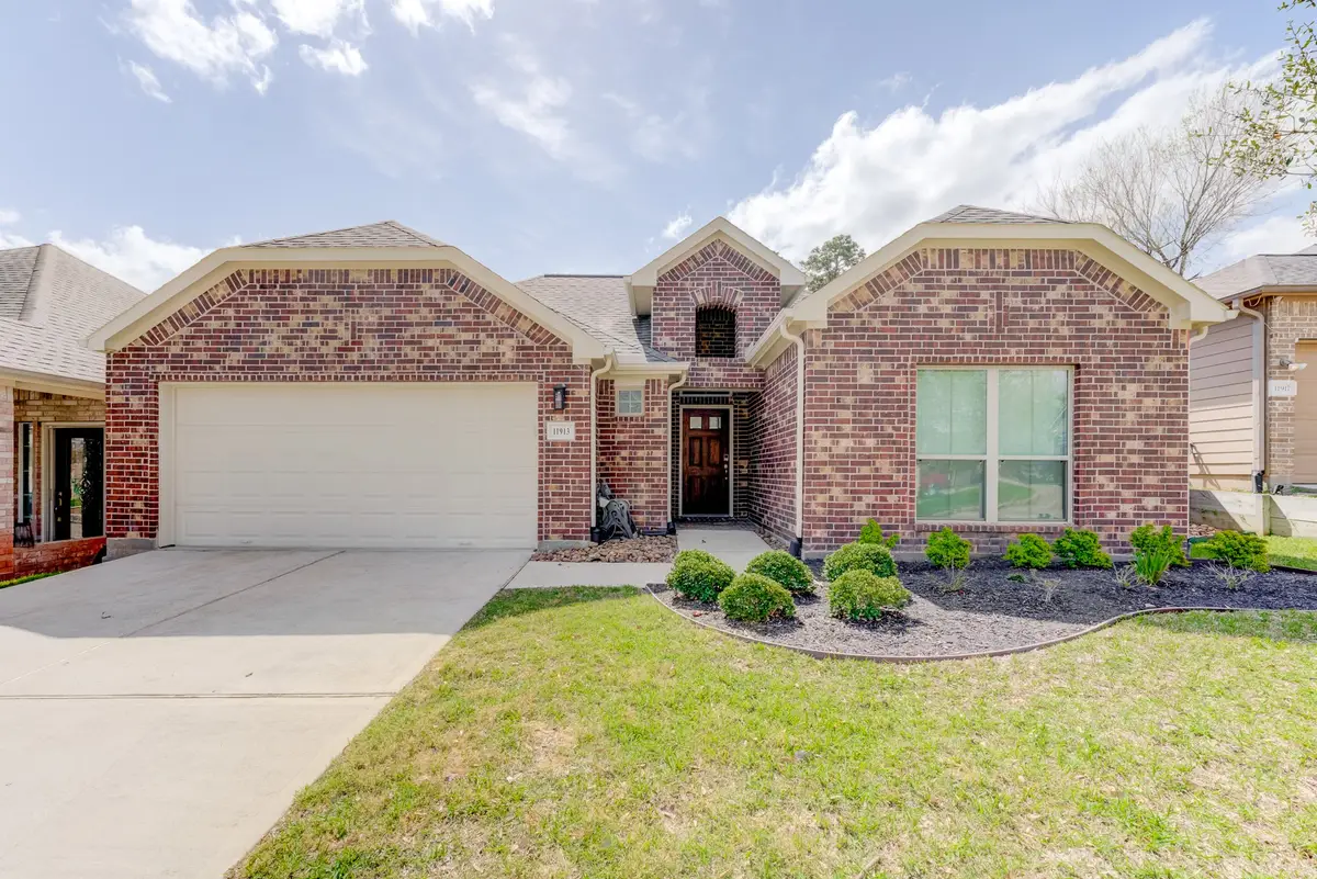 11913 Mockingbird Lane, Montgomery, TX 77356 - Image #1