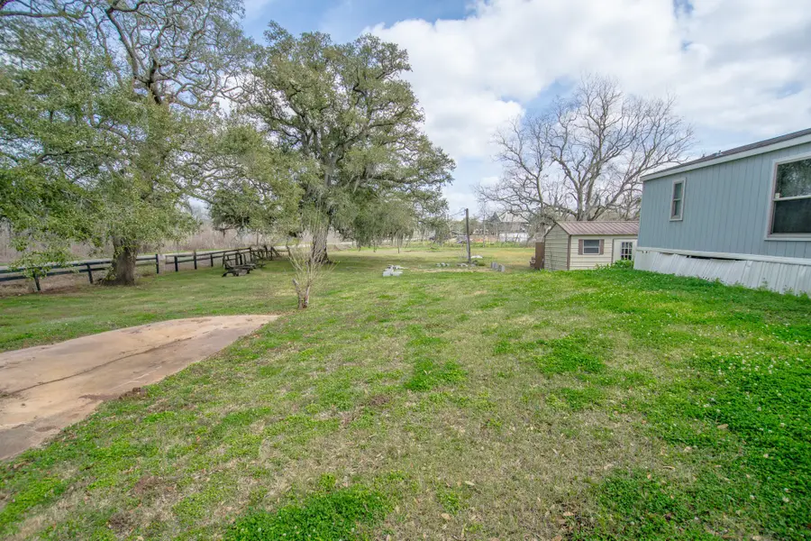 2801 County Road 444, Angleton, TX 77515 - #3