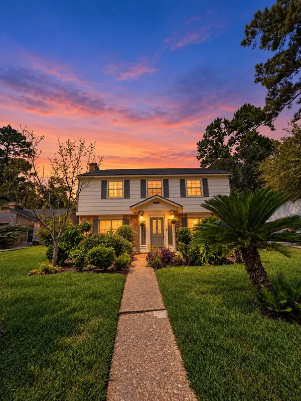 2907 Woodland Grove Drive, Kingwood, TX 77339