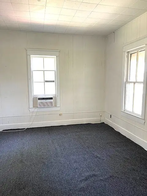 6211 Gresham Street, Wallis, TX 77485 - #3