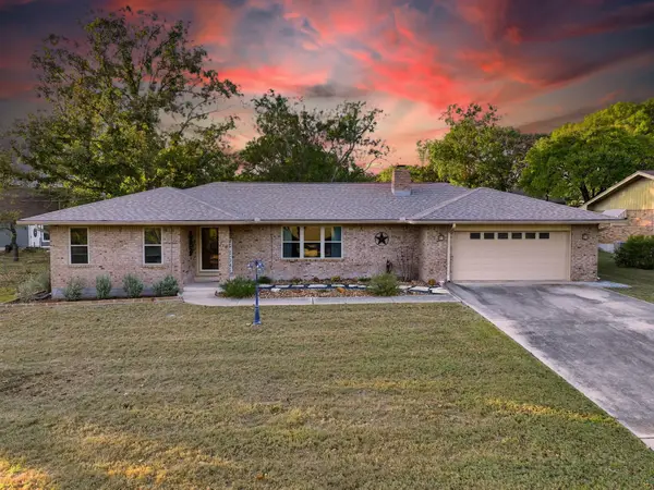 118 Timber Ln Lane, Kerrville, TX 78028