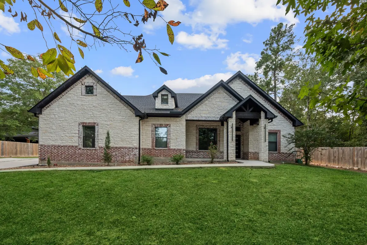 19691 Village Forest Drive, Montgomery, TX 77356 - #1