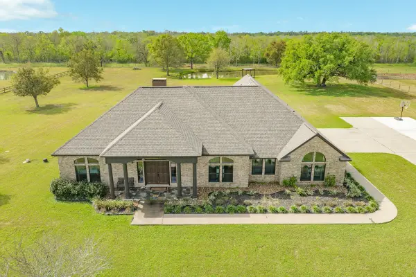 20111 Fm 523, Angleton, TX 77515