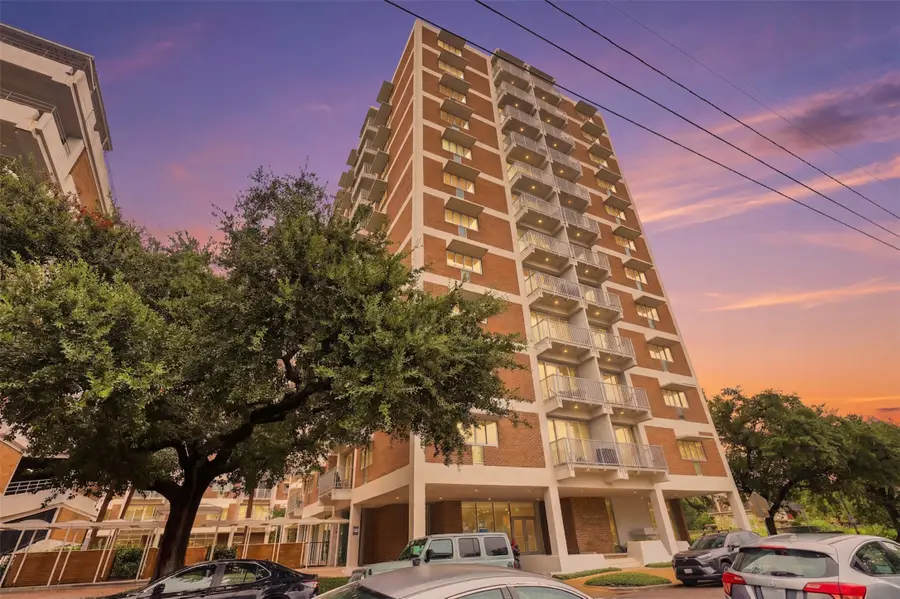 3614 Montrose Boulevard #401, Houston, TX 77006 - #2