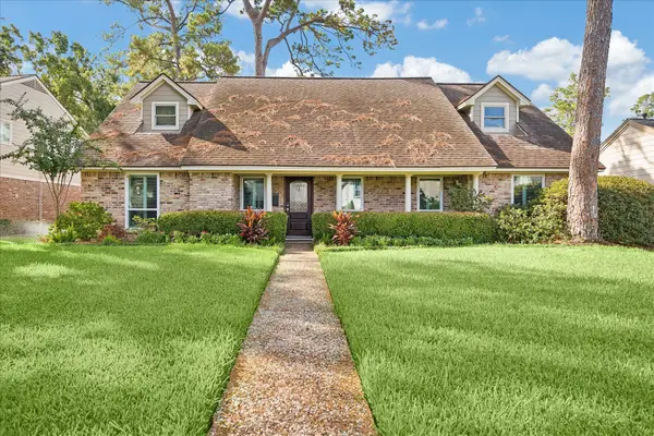 13811 Woodthorpe Lane, Houston, TX 77079