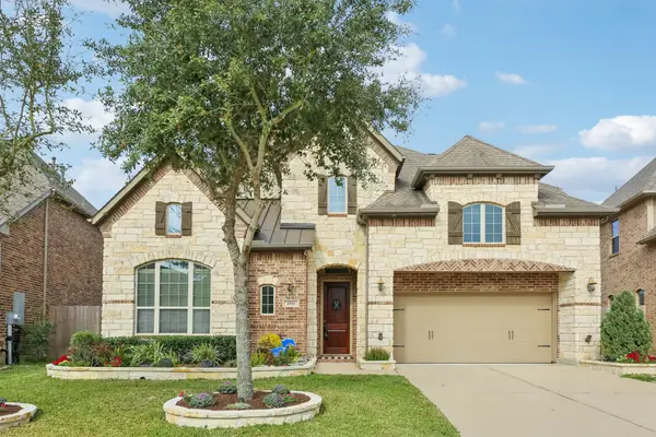 2333 Shallow Creek Lane, Friendswood, TX 77546