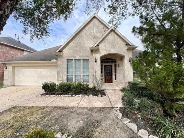 12301 Evening Bay Drive, Pearland, TX 77584