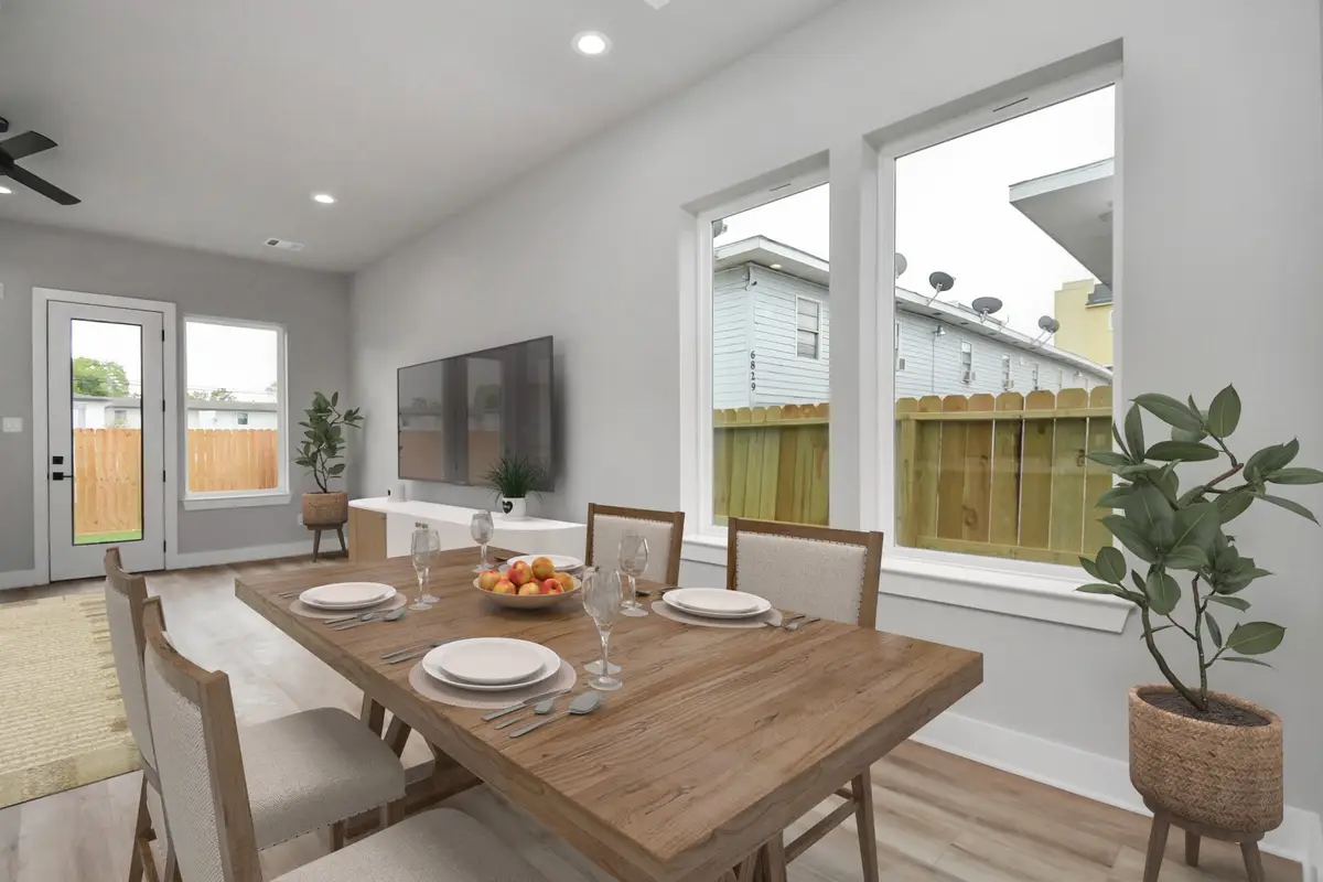 6817 Peerless Street, Houston, TX 77021 - Image #1