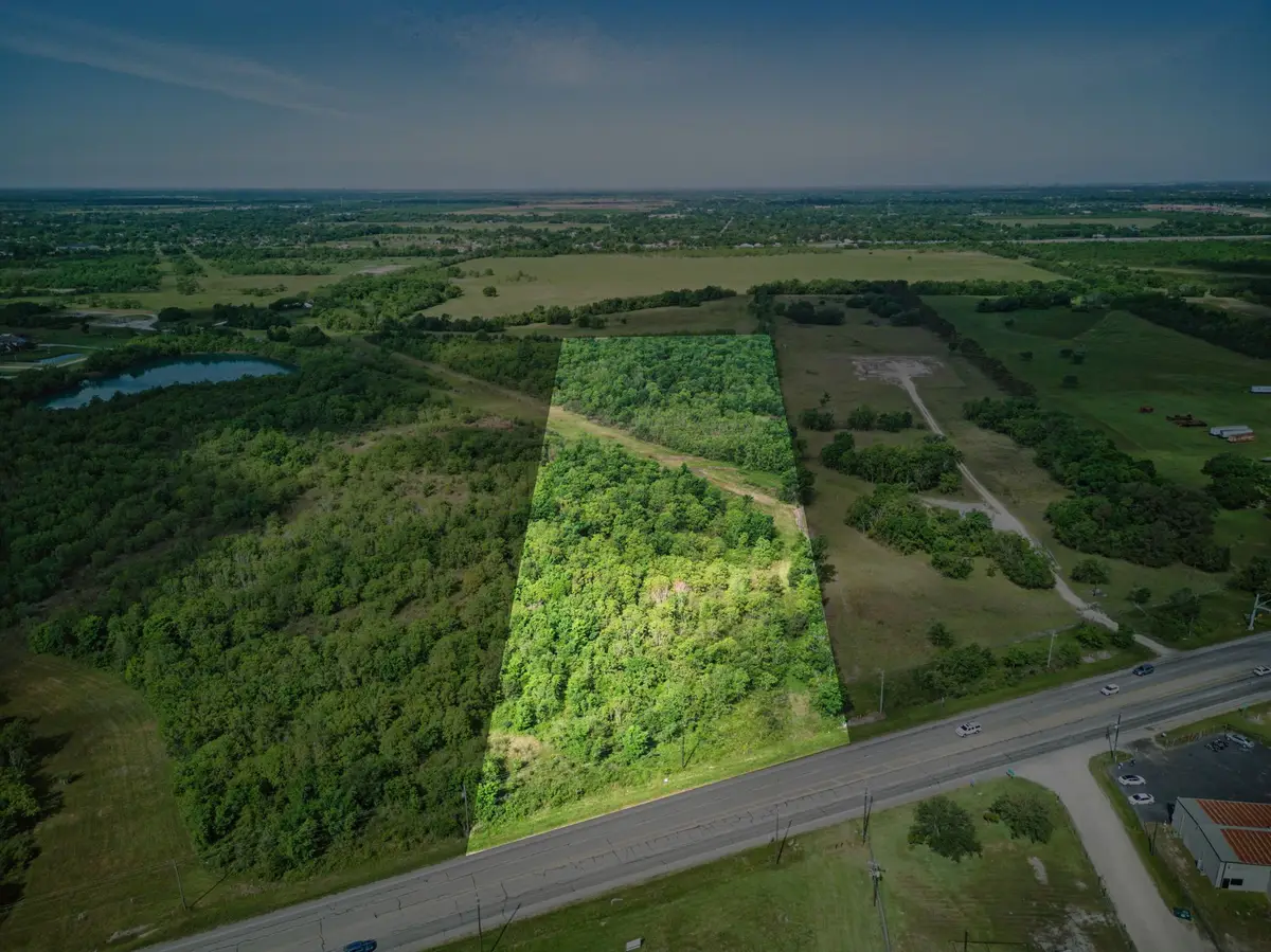 17828 S Highway 35, Pearland, TX 77511 - #1