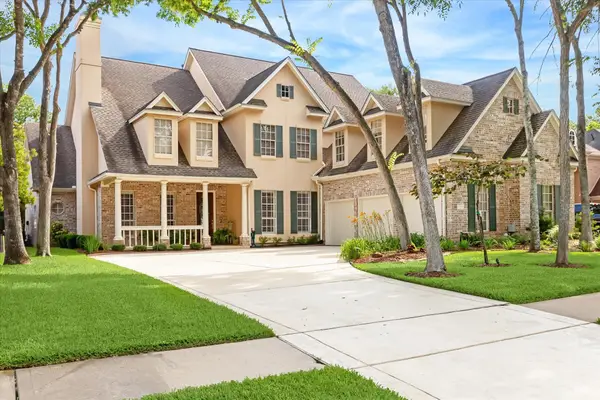 7215 Timberlake Drive, Sugar Land, TX 77479