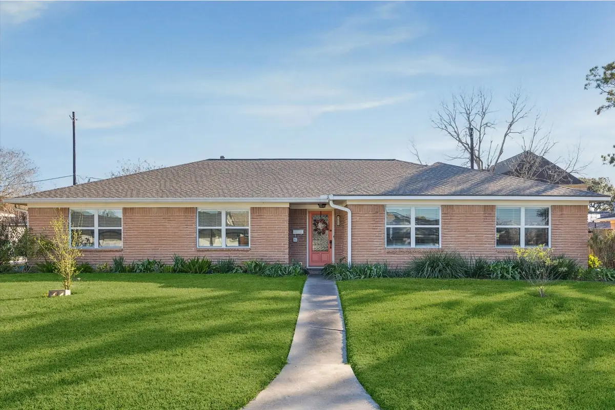 4423 Lemac Drive, Houston, TX 77096 - Image #1