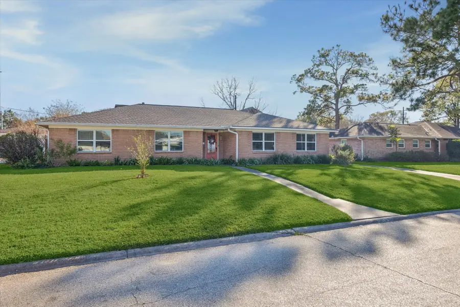 4423 Lemac Drive, Houston, TX 77096 - Image #2