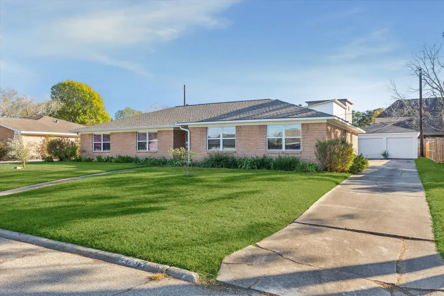 4423 Lemac Drive, Houston, TX 77096 - Image #3