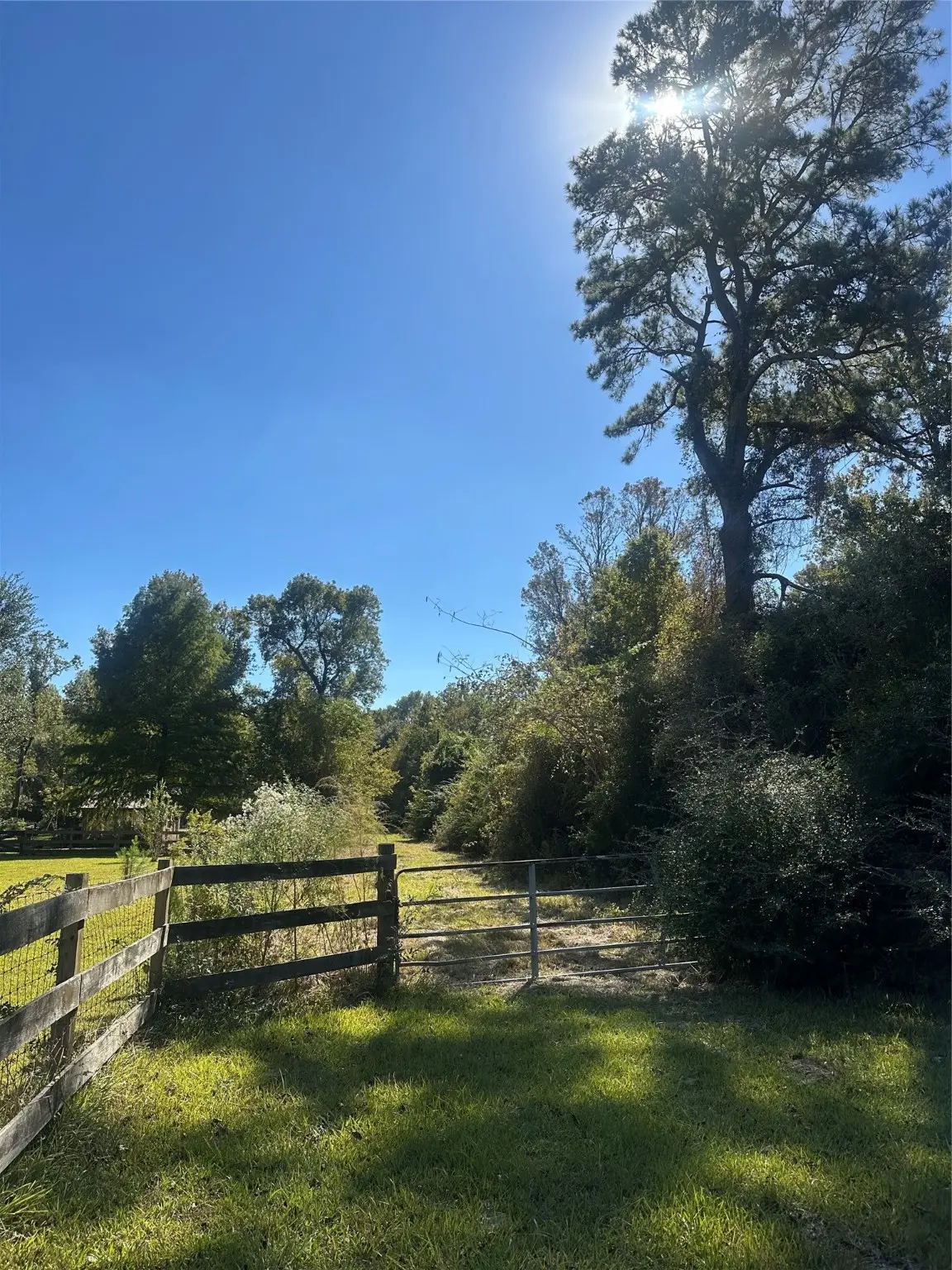 471 Brown Road, Dayton, TX 77535 - Image #1