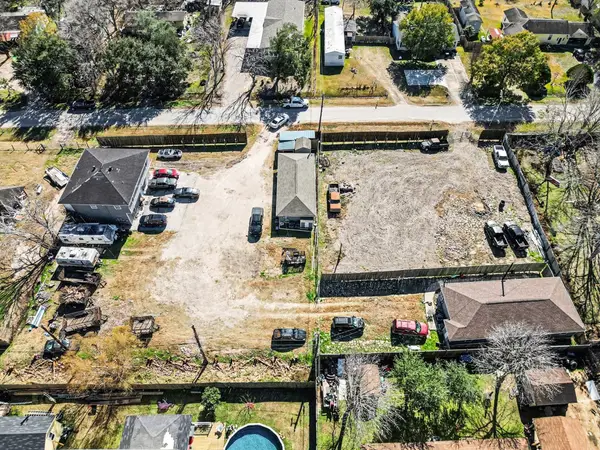 15322 Paul Road, Sugar Land, TX 77498