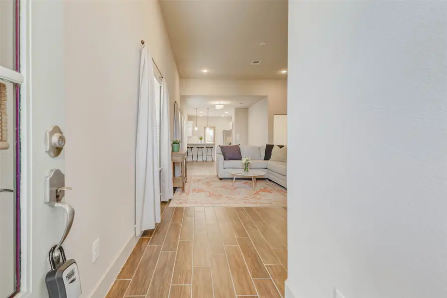 5310 Abbeville Court, Dickinson, TX 77539 - Image #3