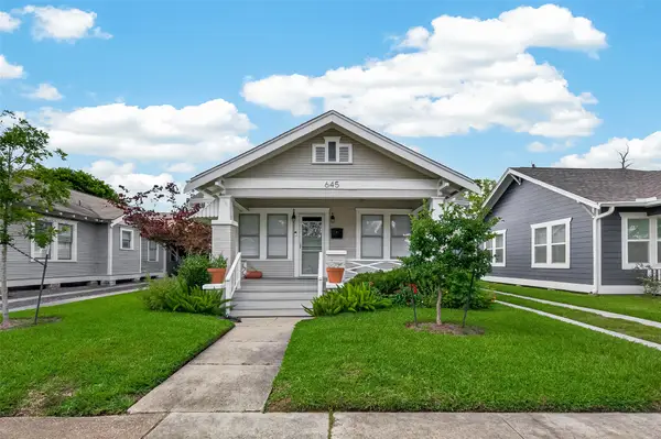 645 E 14th Street, Houston, TX 77008