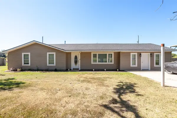 120 Mayflower Street, Bridge City, TX 77611