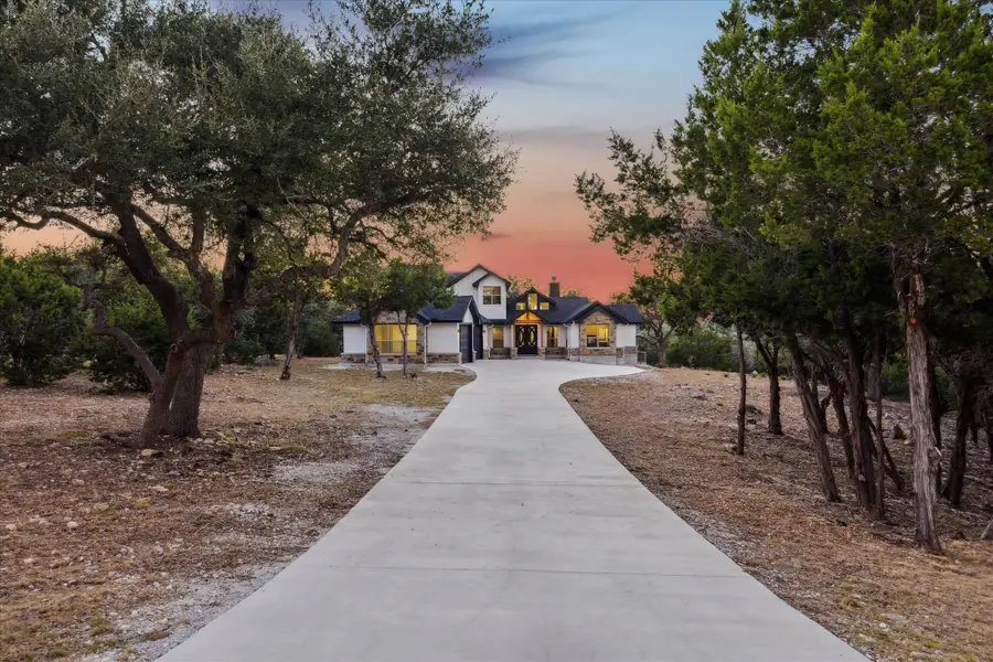 134 Flanders, Fischer, TX 78623 - Image #2