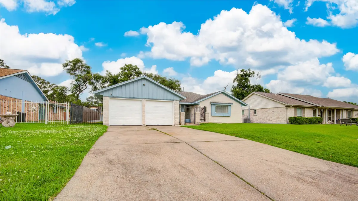 14339 Foxford Way, Houston, TX 77015 - #1
