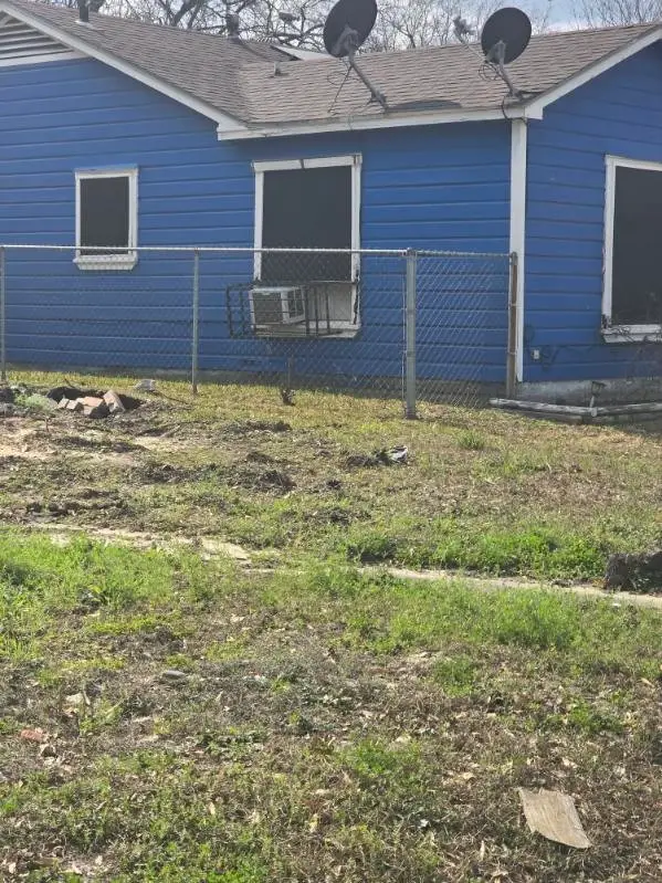 3570 E Rosewood Street E, Houston, TX 77004 - #2