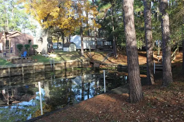 9388 Elkwood Street, Willis, TX 77318