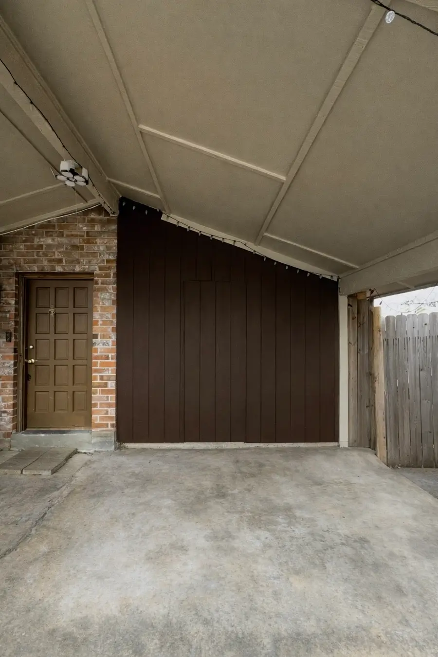 7837 Pacific Pearl Street, Houston, TX 77072 - Image #2