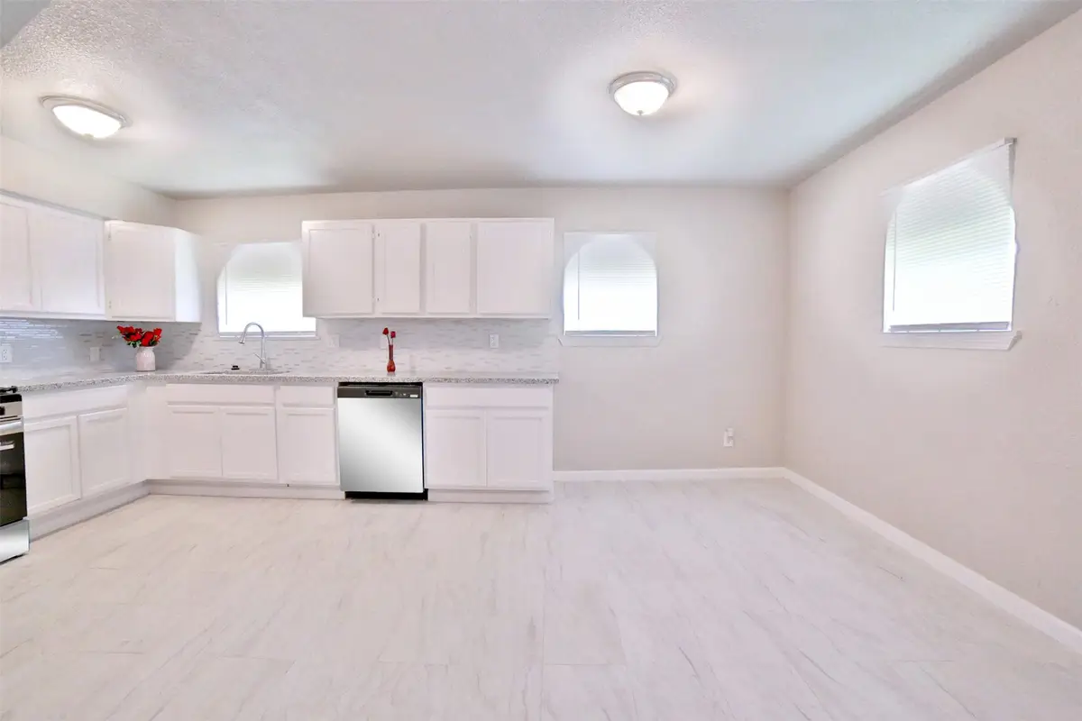 9409 Kentshire Drive, Houston, TX 77078 - #1