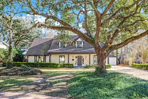 10719 Bayou Glen Road, Houston, TX 77042