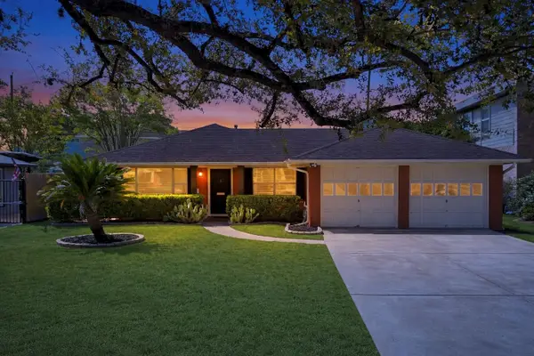 1855 Latexo Drive, Houston, TX 77018