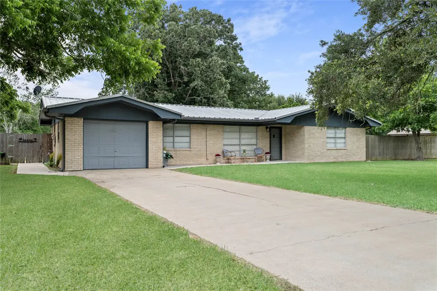 15366 Jackie Road, Hamshire, TX 77622 - #2