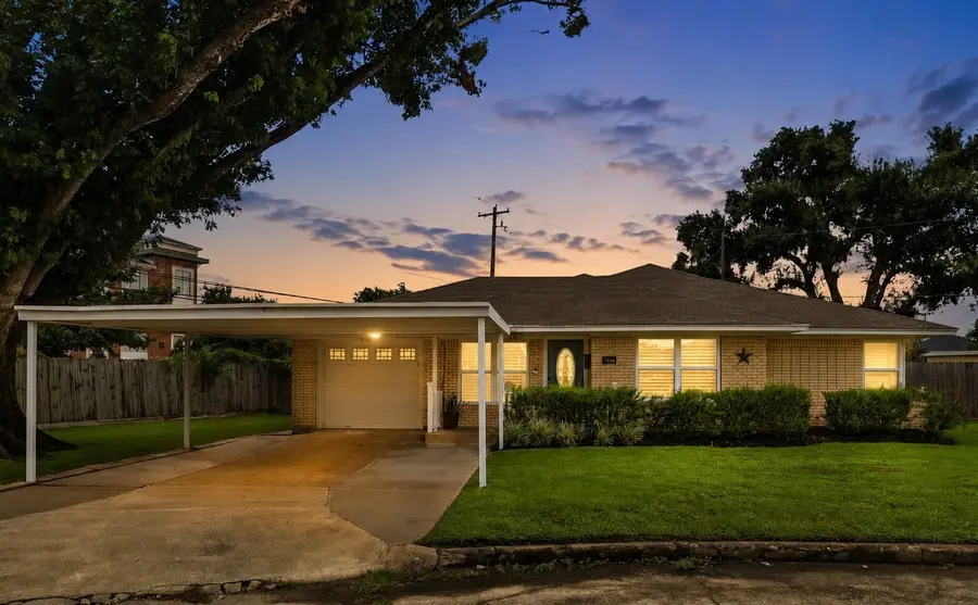 1734 Knightwick Drive, Houston, TX 77008 - #2
