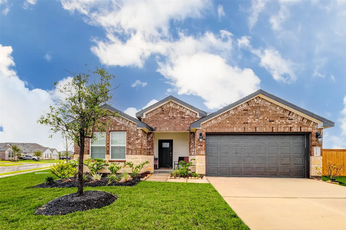 7715 Montana Ruby Drive, Iowa Colony, TX 77583 - #1