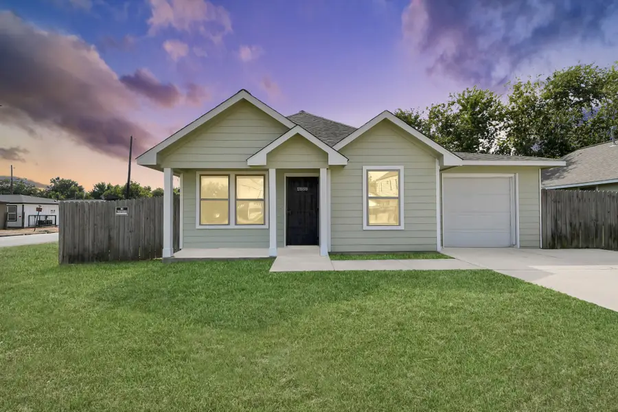 4222 Mallow Street, Houston, TX 77051 - #2