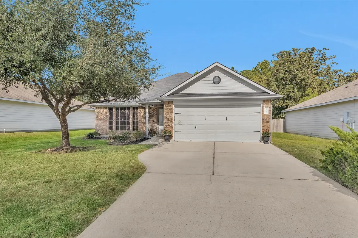 8962 W Buffalo Circle, Willis, TX 77378 - Image #1