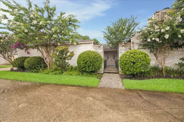 1534 Beaconshire Road, Houston, TX 77077