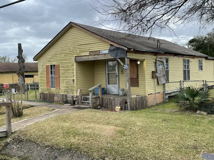 2202 Jones Road, Baytown, TX 77521 - #3