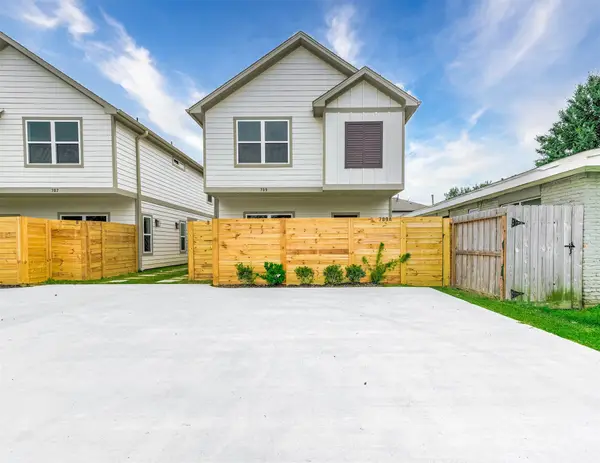 789 Fortune Street #A-B, Houston, TX 77088