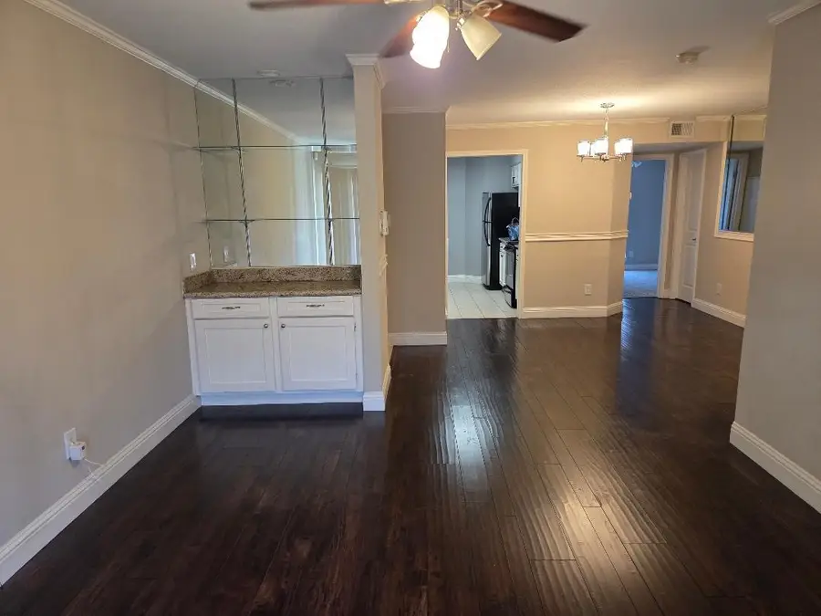 18800 Egret Bay Boulevard #1009, Webster, TX 77058 - #3