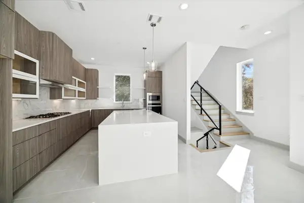 1603 Utah Street, Houston, TX 77007