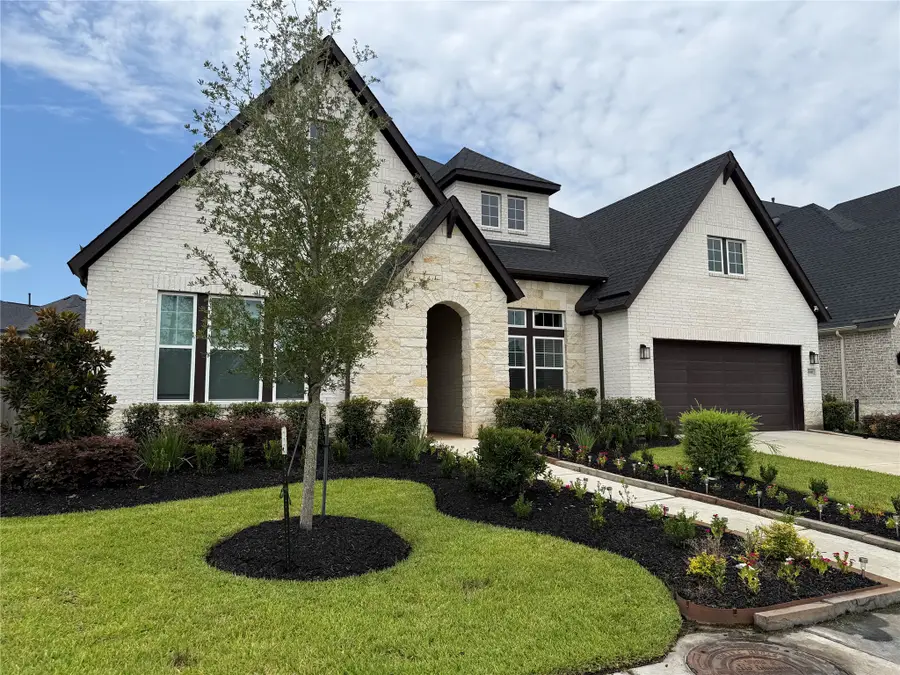 9911 Deep Water Dr, Missouri City, TX 77459 - #2
