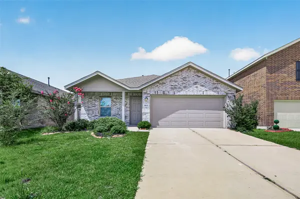 18111 Robin Creek Dr, Hockley, TX 77447